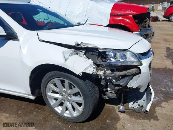 2014 Chevrolet Malibu LT with VIN 1G11E5SLXEF296457, listed as a IAAI auction lot 41814183 with 127,868 mi miles. Bid and sale history available at carsss.com. Image 6.
