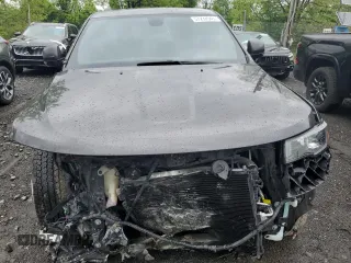 2020 Jeep Grand Cherokee Trailhawk with VIN 1C4RJFLT4LC232102, listed as a Copart auction lot 57232045 with 26,579 mi miles and Non repairable. Bid and sale history available at DreamBid. Image 5.