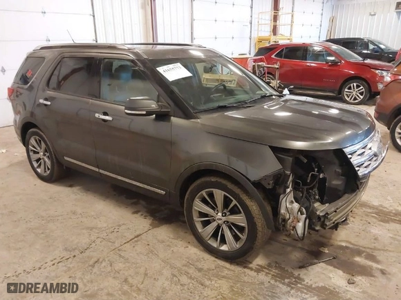 2018 Ford Explorer Limited with VIN 1FM5K7F83JGB10681, listed as a IAAI auction lot 41655773 with 155,527 mi miles. Bid and sale history available at carsss.com. Image 1.