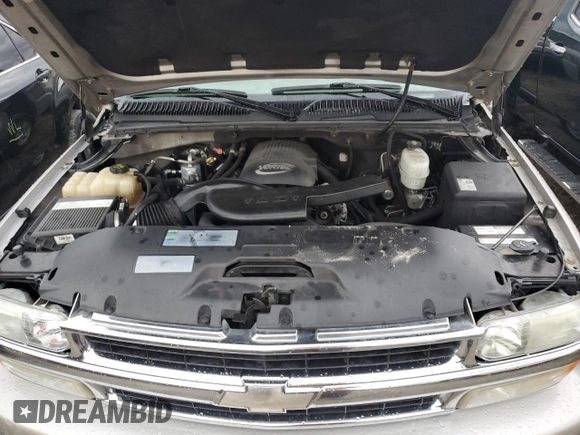 2004 Chevrolet Suburban LT with VIN 1GNEC16Z44J320633, listed as a Copart auction lot 73777104 with 231,471 mi miles and Non Repairable. Bid and sale history available at carsss.com. Image 11.