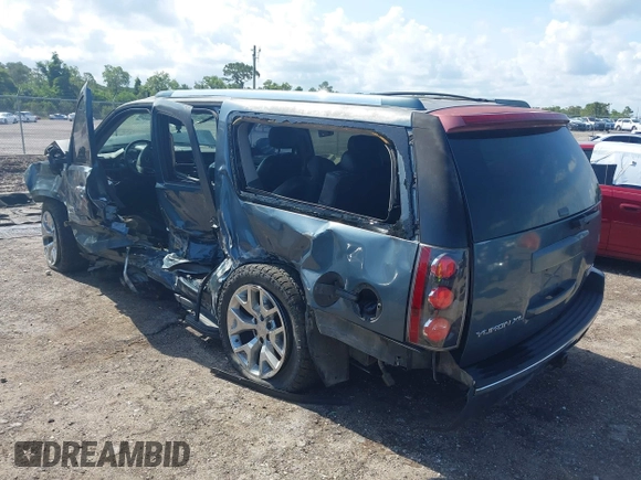 2007 GMC Yukon XL with VIN 1GKFK66867J172479, listed as a IAAI auction lot 42393131 with 232,160 mi miles and . Bid and sale history available at DreamBid. Image 3.