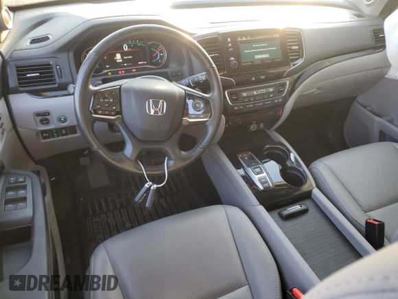 2020 Honda Pilot Touring 8-Passenger with VIN 5FNYF6H96LB029385, listed as a Copart auction lot 87391534 with 68,201 mi miles and Salvage Title. Bid and sale history available at DreamBid. Image 8.