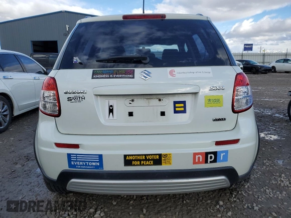 2007 Suzuki SX4 with VIN JS2YB413575104953, listed as a Copart auction lot 47992155 with 108,433 mi miles and Clean Title. Bid and sale history available at carsss.com. Image 6.