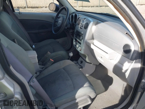 2006 Chrysler PT Cruiser Limited z VIN 3A8FY68B26T281282, wystawiony jako IAAI lot #41130877 z przebiegiem 90 686 mil mil oraz . Historia ofert i sprzedaży dostępna na DreamBid. Obrazek 5.