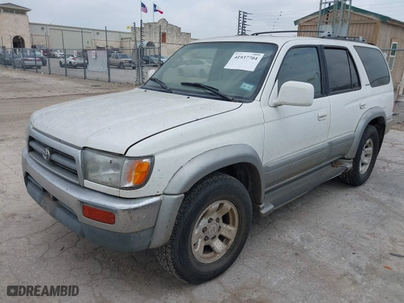 1997 Toyota 4Runner Limited with VIN JT3GN87R0V0033384, listed as a IAAI auction lot 41937704 with 222,908 mi miles. Bid and sale history available at carsss.com. Image 2.