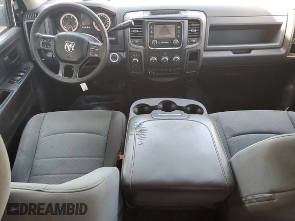 2014 Ram 2500 Tradesman z VIN 3C6UR5CL7EG121614, wystawiony jako Copart lot #62214345 z przebiegiem 169 442 mil mil oraz Czysty tytuł • Clean title. Historia ofert i sprzedaży dostępna na DreamBid. Obrazek 8.