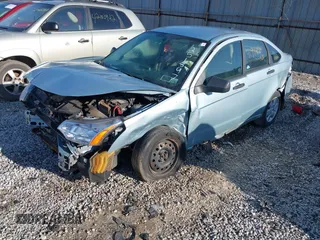 2008 Ford Focus S with VIN 1FAHP34N48W251897, listed as a IAAI auction lot 41994941 with 213,468 mi miles. Bid and sale history available at carsss.com. Image 17.