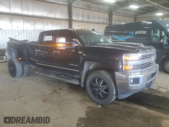 2019 Chevrolet Silverado 3500HD LTZ with VIN 1GC4KXEYXKF162494, listed as a Copart auction lot 69509444 with 109,978 mi miles and Salvage Title. Bid and sale history available at carsss.com. Image 4.