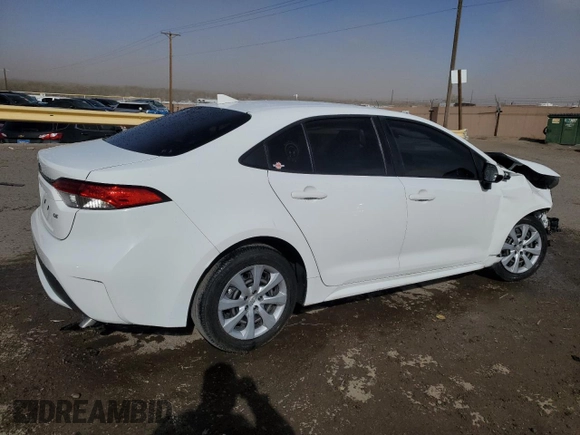 2022 Toyota Corolla LE with VIN JTDEPMAE7N3008895, listed as a Copart auction lot 48558555 with 15,417 mi miles and Salvage Title. Bid and sale history available at carsss.com. Image 3.