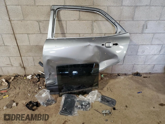 2023 Chevrolet Equinox LT с VIN 3GNAXKEG7PS179648, выставлен на аукционе Copart как лот 57874795 с пробегом 9 214 миль миль и Списание • Salvage title. История ставок и продаж доступна на DreamBid. Изображение 13.