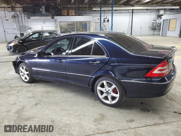 2006 Mercedes-Benz C 280 Luxury with VIN WDBRF92H16F752095, listed as a Copart auction lot 61414675 with 182,802 mi miles and Salvage title. Bid and sale history available at DreamBid. Image 2.