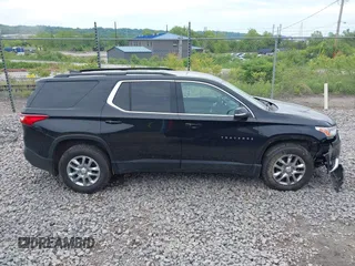 2019 Chevrolet Traverse LT z VIN 1GNERHKW4KJ303251, wystawiony jako IAAI lot #42346909 z przebiegiem 81 750 mil mil oraz . Historia ofert i sprzedaży dostępna na DreamBid. Obrazek 14.