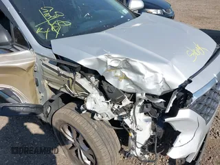 2019 Hyundai Santa Fe SE with VIN 5NMS23AD3KH102739, listed as a IAAI auction lot 42097252 with 116,023 mi miles and . Bid and sale history available at DreamBid. Image 6.