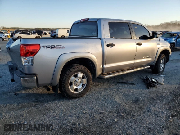 2010 Toyota Tundra z VIN 5TFDW5F1XAX142538, wystawiony jako Copart lot #83667104 z przebiegiem 192 446 mil mil oraz Szkoda całkowita • Salvage title. Historia ofert i sprzedaży dostępna na DreamBid. Obrazek 3.