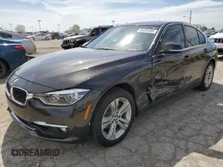 2017 BMW 3 Series 330i z VIN WBA8B9G37HNU54663, wystawiony jako Copart lot #55985495 z przebiegiem 30 653 mil mil oraz Szkoda całkowita • Salvage title. Historia ofert i sprzedaży dostępna na DreamBid. Obrazek 1.