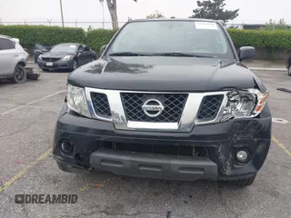 2016 Nissan Frontier SV z VIN 1N6AD0ER8GN758758, wystawiony jako IAAI lot #42163250 z przebiegiem 136 868 mil mil oraz . Historia ofert i sprzedaży dostępna na DreamBid. Obrazek 12.