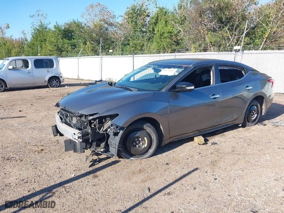 2016 Nissan Maxima 3.5 Platinum with VIN 1N4AA6AP8GC438733, listed as a IAAI auction lot 40879112 with 141,863 mi miles. Bid and sale history available at carsss.com. Image 2.