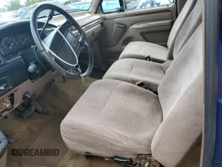 1996 Ford F-150 z VIN 1FTEX14H8TKA28287, wystawiony jako Copart lot #57454015 z przebiegiem 153 005 mil mil oraz Szkoda całkowita • Salvage title. Historia ofert i sprzedaży dostępna na DreamBid. Obrazek 7.