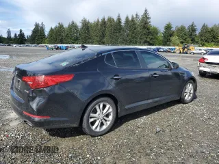 2013 Kia Optima EX z VIN 5XXGN4A78DG227184, wystawiony jako Copart lot #57710015 z przebiegiem 154 906 mil mil oraz Czysty tytuł • Clean title. Historia ofert i sprzedaży dostępna na DreamBid. Obrazek 3.