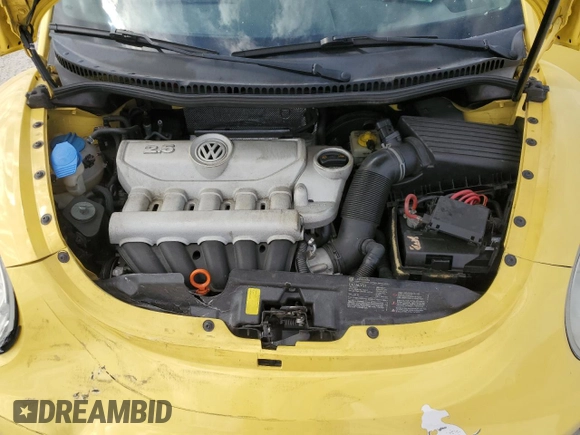 2008 Volkswagen Beetle SE with VIN 3VWRF31Y68M415714, listed as a Copart auction lot 41747365 with 84,406 mi miles and Salvage title. Bid and sale history available at DreamBid. Image 13.