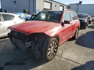 2011 Mercedes-Benz GLK 350 with VIN WDCGG8HB4BF568115, listed as a Copart auction lot 69612404 with 141,035 mi miles and Salvage Title. Bid and sale history available at DreamBid. Image 1.
