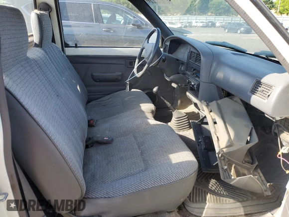 1993 Toyota Pickup with VIN 4TARN81A9PZ078244, listed as a Copart auction lot 61673225 with 203,072 mi miles and Clean title. Bid and sale history available at DreamBid. Image 10.
