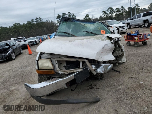 2000 Ford Ranger XL with VIN 1FTYR10V3YPA32048, listed as a Copart auction lot 45551325 with 223,645 mi miles and Salvage title. Bid and sale history available at DreamBid. Image 5.