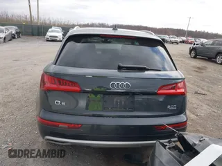2018 Audi Q5 Premium Plus with VIN WA1BNAFY6J2107924, listed as a IAAI auction lot 41883285 with 110,000 mi miles. Bid and sale history available at carsss.com. Image 16.