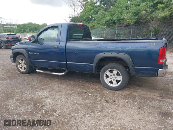 2005 Dodge 1500 ST z VIN 1D7HA16K65J603640, wystawiony jako IAAI lot #42327137 z przebiegiem 92 366 mil mil oraz . Historia ofert i sprzedaży dostępna na DreamBid. Obrazek 3.