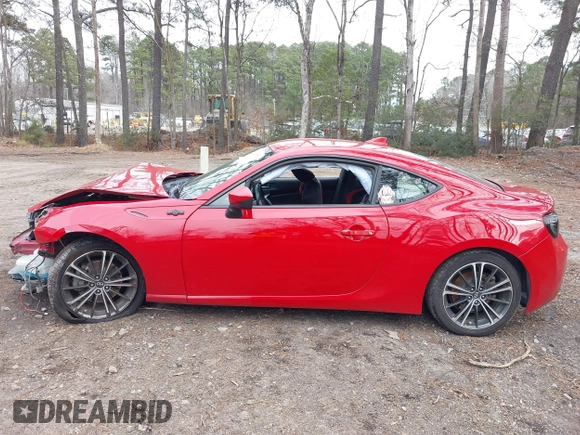 2015 Scion FR-S z VIN JF1ZNAA10F9711357, wystawiony jako IAAI lot #41225577 z przebiegiem 129 747 mil mil oraz . Historia ofert i sprzedaży dostępna na DreamBid. Obrazek 15.