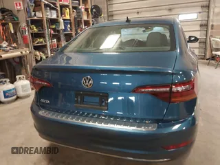 2019 Volkswagen Jetta SEL z VIN 3VWE57BU2KM116717, wystawiony jako IAAI lot #41951428 z przebiegiem 85 791 mil mil oraz . Historia ofert i sprzedaży dostępna na DreamBid. Obrazek 16.