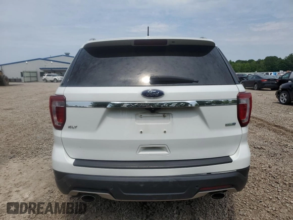 2019 Ford Explorer XLT z VIN 1FM5K8DH6KGA63592, wystawiony jako Copart lot #60821915 z przebiegiem 183 321 mil mil oraz Czysty tytuł • Clean title. Historia ofert i sprzedaży dostępna na DreamBid. Obrazek 6.