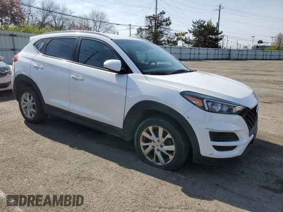2019 Hyundai Tucson Value z VIN KM8J33A4XKU956155, wystawiony jako Copart lot #53487735 z przebiegiem 84 453 mil mil oraz Czysty tytuł • Clean title. Historia ofert i sprzedaży dostępna na DreamBid. Obrazek 4.