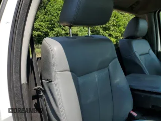 2015 Ford F-250 XLT с VIN 1FTBF2B65FEC49183, выставлен на аукционе Copart как лот 65207195 с пробегом 279 562 миль миль и Списание • Salvage title. История ставок и продаж доступна на DreamBid. Изображение 10.