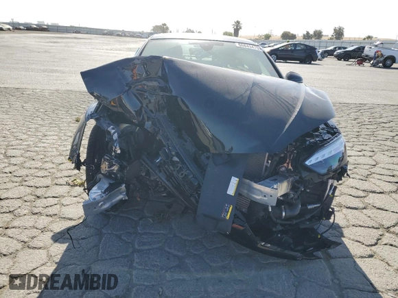2024 Audi A5 Sportback S line Premium z VIN WAUDACF58RA084690, wystawiony jako Copart lot #60849475 z przebiegiem Nie podano mil oraz Szkoda całkowita • Salvage title. Historia ofert i sprzedaży dostępna na DreamBid. Obrazek 5.