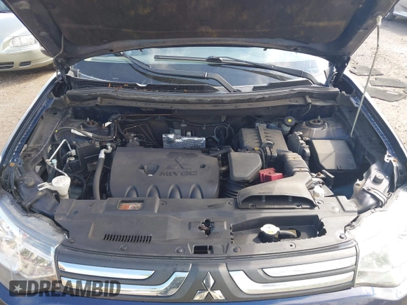 2014 Mitsubishi Outlander SE z VIN JA4AZ3A36EZ006533, wystawiony jako IAAI lot #42178162 z przebiegiem 160 851 mil mil oraz . Historia ofert i sprzedaży dostępna na DreamBid. Obrazek 10.