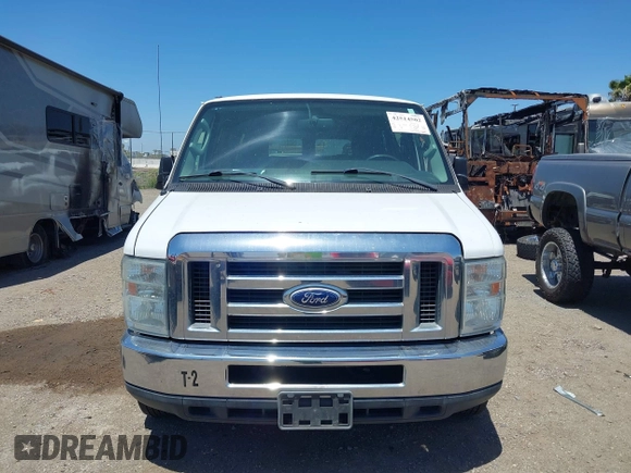 2014 Ford Econoline Passenger XL с VIN 1FBNE3BL0EDA97981, выставлен на аукционе IAAI как лот 42514502 с пробегом 359 801 миль миль и . История ставок и продаж доступна на DreamBid. Изображение 12.
