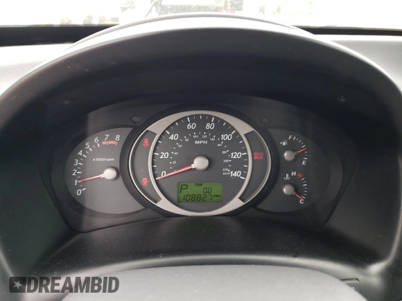 2005 Hyundai Tucson GLS with VIN KM8JN72D05U139992, listed as a Copart auction lot 70786014 with 108,827 mi miles and Salvage Title. Bid and sale history available at carsss.com. Image 9.