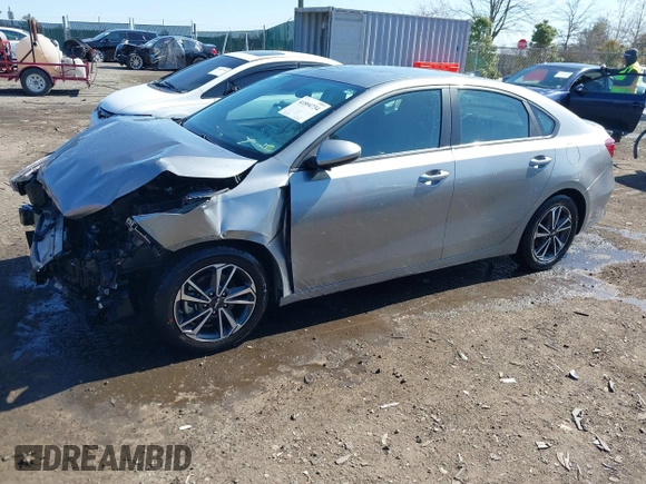 2024 Kia Forte LXS with VIN 3KPF24AD4RE717969, listed as a IAAI auction lot 41894734 with 46,705 mi miles and . Bid and sale history available at DreamBid. Image 15.