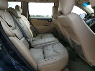 2001 Volvo V70 с VIN YV1SZ58D611043637, выставлен на аукционе Copart как лот 59484605 с пробегом 274 844 миль миль и Списание • Salvage title. История ставок и продаж доступна на DreamBid. Изображение 10.
