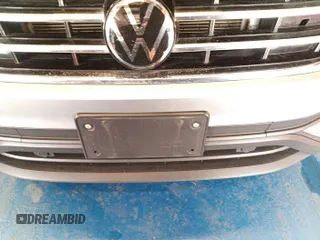 2024 Volkswagen Tiguan SE with VIN 3VV3B7AX8RM108454, listed as a IAAI auction lot 42793135 with 34,423 mi miles and . Bid and sale history available at DreamBid. Image 6.
