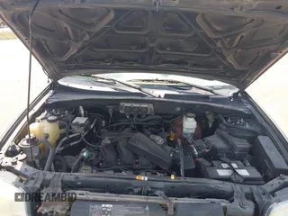 2005 Mercury Mariner Luxury с VIN 4M2CU571X5DJ03210, выставлен на аукционе IAAI как лот 42747920 с пробегом 167 795 миль миль и . История ставок и продаж доступна на DreamBid. Изображение 10.