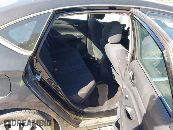 2016 Nissan Sentra S with VIN 3N1AB7AP6GY319909, listed as a IAAI auction lot 40891998 with 99,381 mi miles. Bid and sale history available at carsss.com. Image 8.