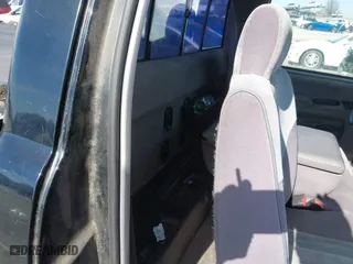 1996 Dodge Ram 1500 with VIN 1B7HF16Y2TS561233, listed as a IAAI auction lot 41491143 with 165,875 mi miles. Bid and sale history available at carsss.com. Image 8.