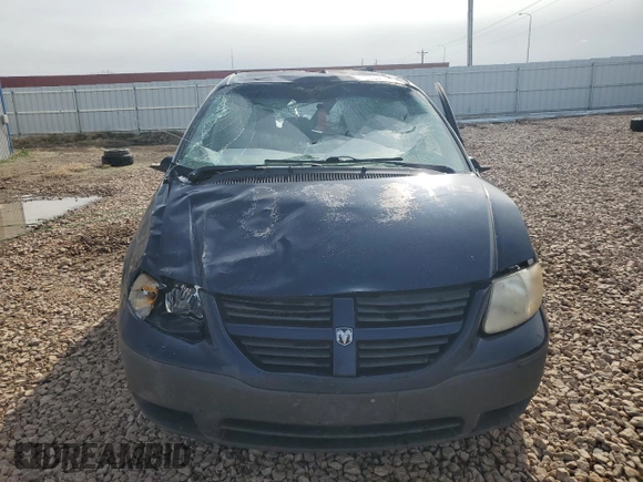 2005 Dodge Caravan SE with VIN 1D4GP25E55B315675, listed as a Copart auction lot 53794095 with 280,863 mi miles and Clean title. Bid and sale history available at DreamBid. Image 5.