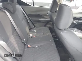 2024 Nissan Kicks SV z VIN 3N1CP5CVXRL553464, wystawiony jako IAAI lot #42034560 z przebiegiem 2441 mil mil oraz . Historia ofert i sprzedaży dostępna na DreamBid. Obrazek 8.