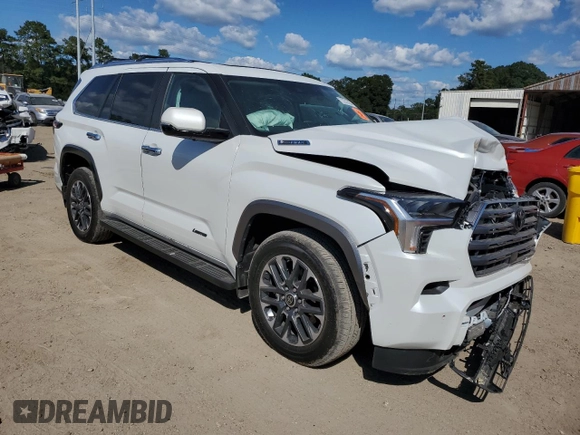 2024 Toyota Sequoia SR5 with VIN 7SVAAABA4RX041139, listed as a Copart auction lot 73237084 with 4,742 mi miles and Salvage Title. Bid and sale history available at carsss.com. Image 4.