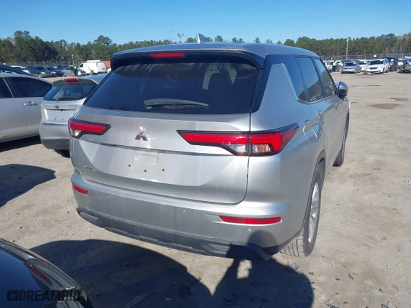 2022 Mitsubishi Outlander ES with VIN JA4J3TA86NZ034796, listed as a IAAI auction lot 41258576 with 50,382 mi miles. Bid and sale history available at carsss.com. Image 16.