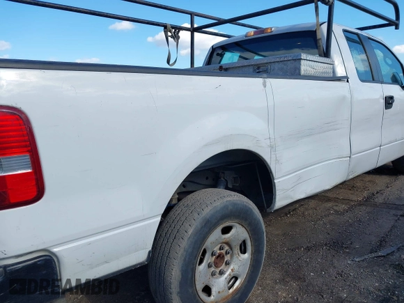 2007 Ford F-150 XL with VIN 1FTVX14587NA55385, listed as a IAAI auction lot 41500974 with 147,045 mi miles and . Bid and sale history available at carsss.com. Image 14.