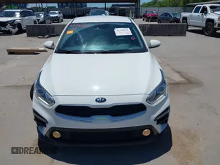 2020 Kia Forte LXS z VIN 3KPF24AD4LE248213, wystawiony jako IAAI lot #42290261 z przebiegiem 21 722 mil mil oraz . Historia ofert i sprzedaży dostępna na DreamBid. Obrazek 12.